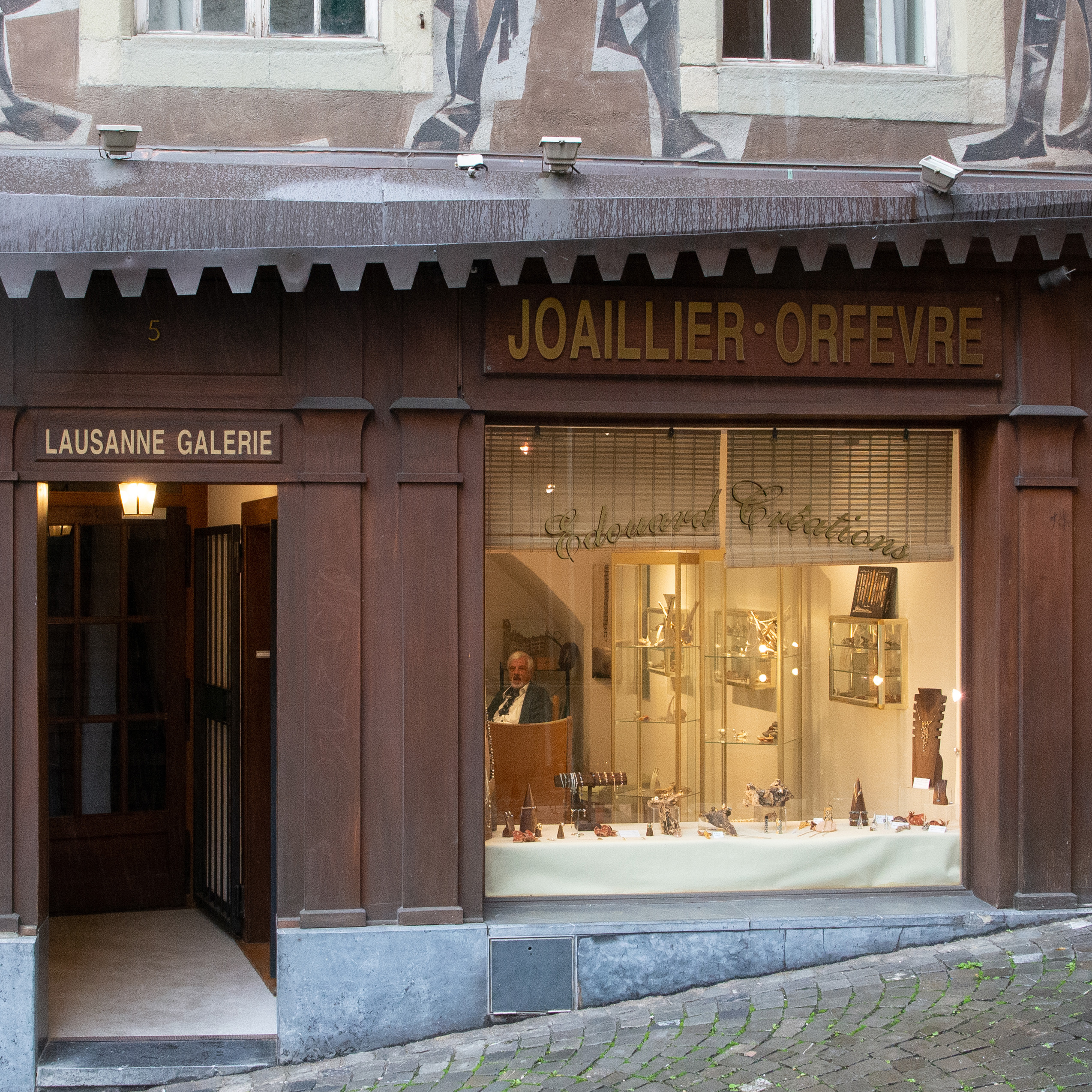 Lausanne_Galerie_1[1]